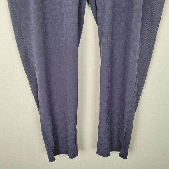 Athleta Brooklyn Textured Ankle Pant Leopard Print Medieval Violet Blue Size 14 - Picture 5 of 13